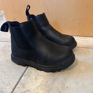 NATIVE trek-lite boots size 10 toddler